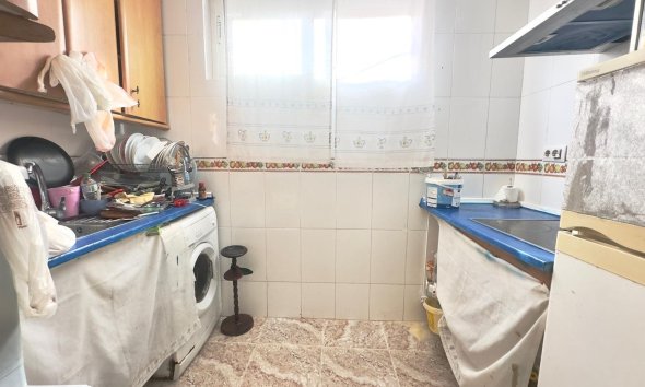 Reventa - Ático -
Torrevieja - Estacion De Autobuses