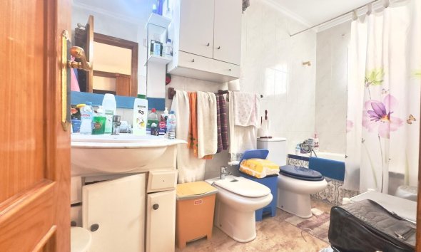 Reventa - Ático -
Torrevieja - Estacion De Autobuses