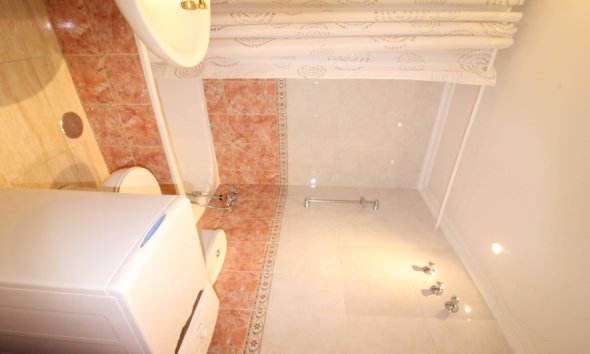 Resale - Apartment -
Torrevieja - Centro