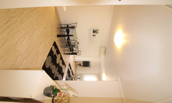 Resale - Apartment -
Torrevieja - Centro