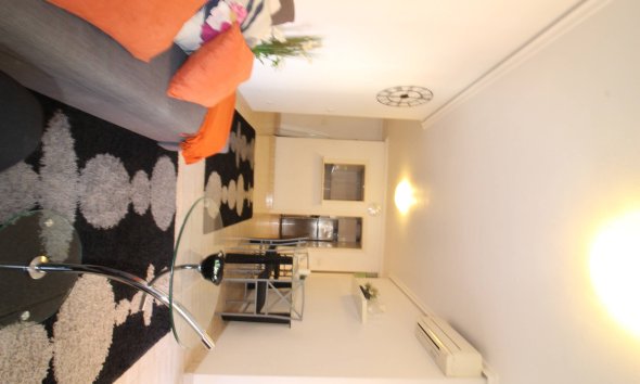 Resale - Apartment -
Torrevieja - Centro