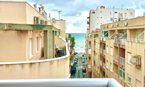 Resale - Penthouse -
Torrevieja - Centro