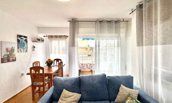 Resale - Penthouse -
Torrevieja - Centro