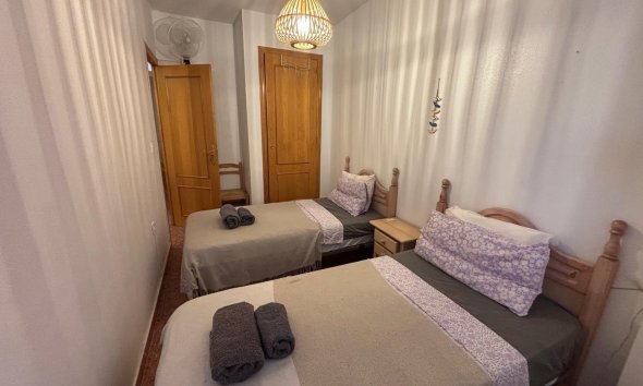 Revente - Apartment -
Torrevieja - Playa de los Locos