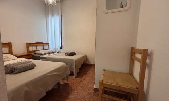 Revente - Apartment -
Torrevieja - Playa de los Locos