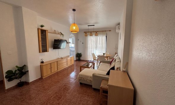 Revente - Apartment -
Torrevieja - Playa de los Locos