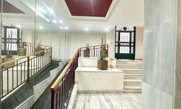 Revente - Apartment -
Torrevieja - Centro