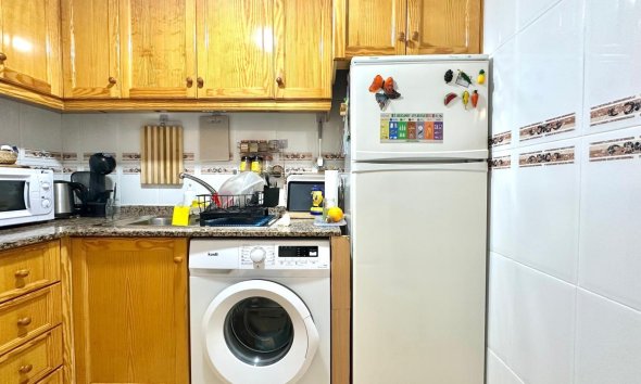 Revente - Apartment -
Torrevieja - Centro