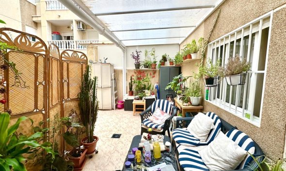 Revente - Apartment -
Torrevieja - Centro