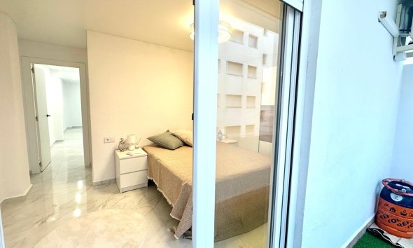 Resale - Apartment -
Torrevieja - Playa del Cura