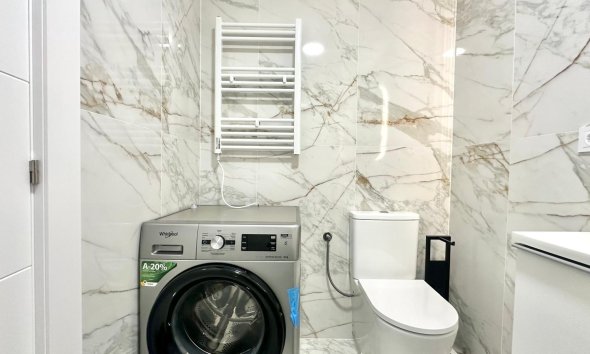 Resale - Apartment -
Torrevieja - Playa del Cura