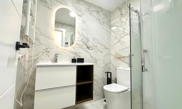 Resale - Apartment -
Torrevieja - Playa del Cura