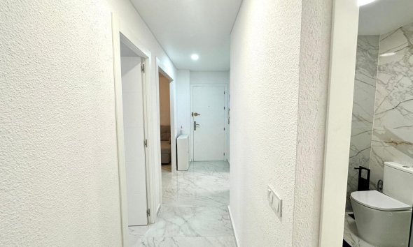 Resale - Apartment -
Torrevieja - Playa del Cura