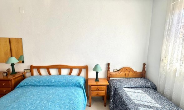 Reventa - Ático -
Torrevieja - Acequion