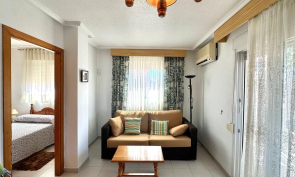 Reventa - Ático -
Torrevieja - Acequion