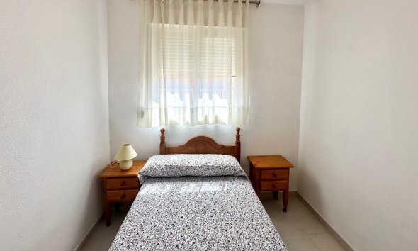 Reventa - Ático -
Torrevieja - Acequion