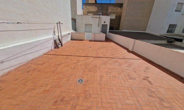 Resale - Town House -
Torrevieja