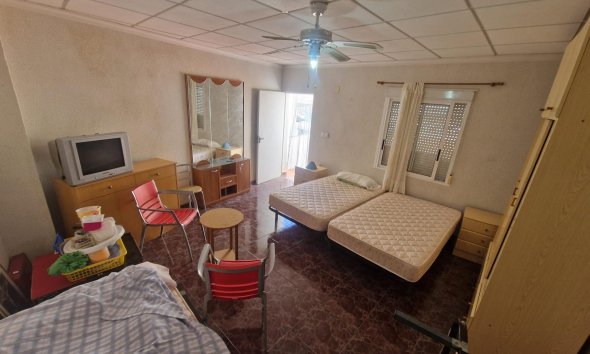 Resale - Town House -
Torrevieja