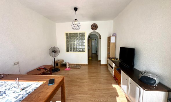 Resale - Apartment -
Torrevieja - Estacion De Autobuses