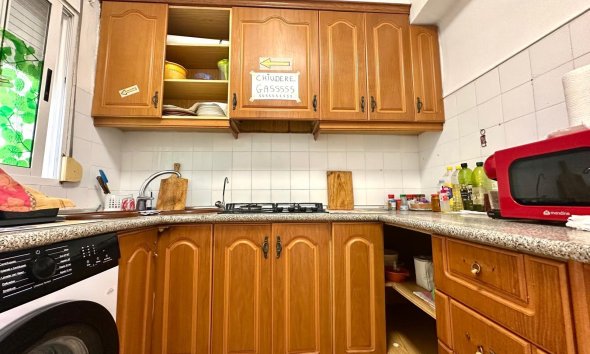 Resale - Apartment -
Torrevieja - Estacion De Autobuses