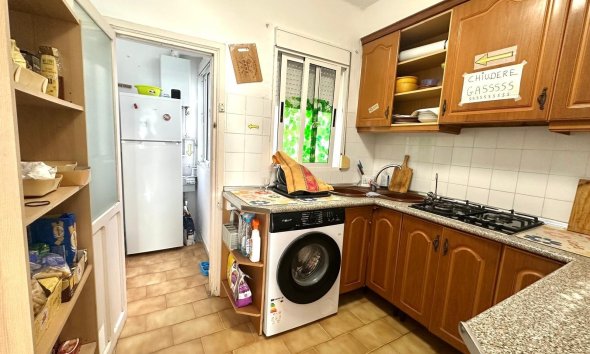 Resale - Apartment -
Torrevieja - Estacion De Autobuses