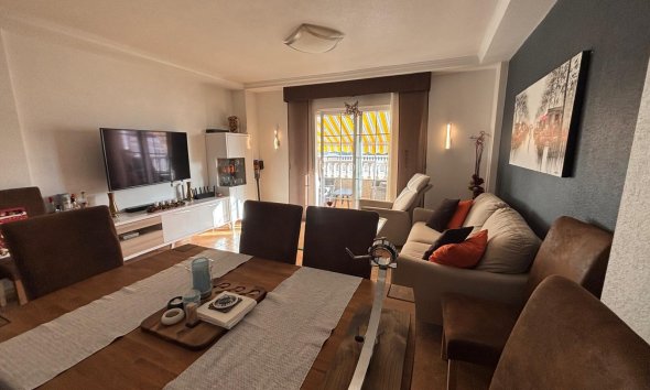 Resale - Apartment -
Torrevieja