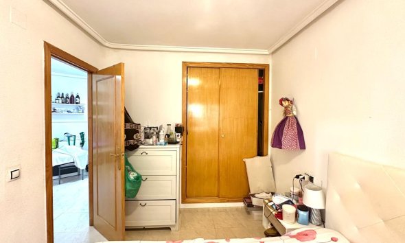 Revente - Apartment -
Torrevieja - Estacion De Autobuses