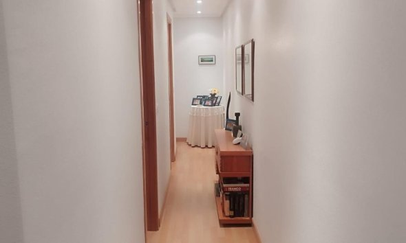 Resale - Apartment -
Torrevieja