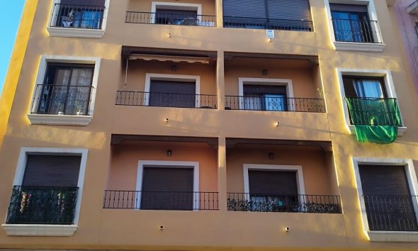Resale - Apartment -
Torrevieja