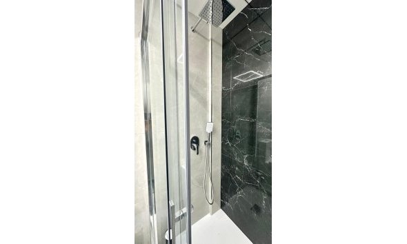 Resale - Apartment -
Torrevieja - Playa del Cura