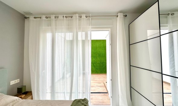 Resale - Apartment -
Torrevieja - Playa del Cura