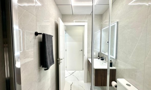 Resale - Apartment -
Torrevieja - Playa del Cura