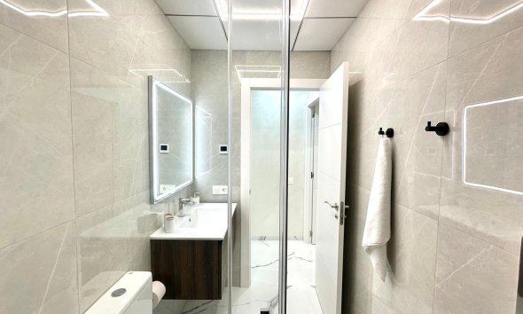 Resale - Apartment -
Torrevieja - Playa del Cura