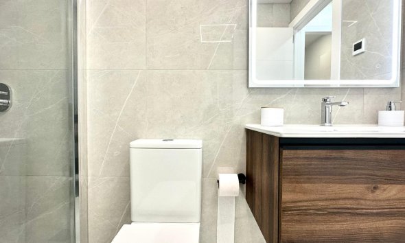 Resale - Apartment -
Torrevieja - Playa del Cura