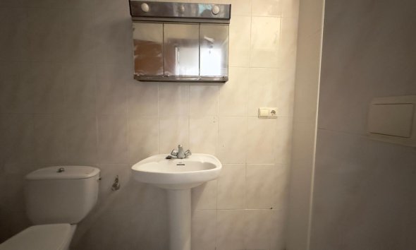 Resale - Apartment -
Torrevieja - Centro