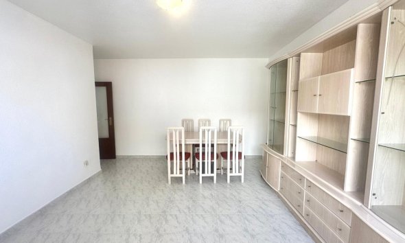 Resale - Apartment -
Torrevieja - Estacion De Autobuses