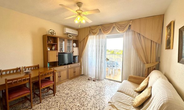 Resale - Apartment -
Torrevieja - Punta Prima