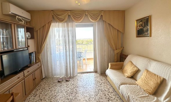 Resale - Apartment -
Torrevieja - Punta Prima