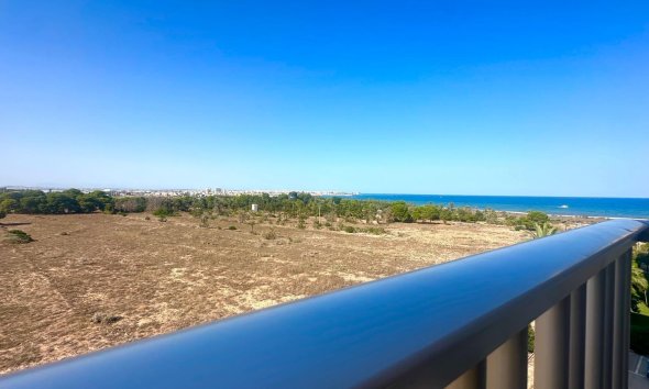 Resale - Apartment -
Torrevieja - Punta Prima