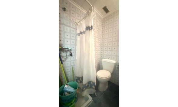 Resale - Apartment -
Torrevieja - Punta Prima