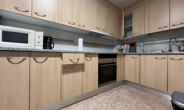 Resale - Apartment -
Torrevieja - Playa del Cura