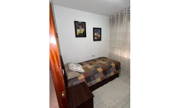 Reventa - Town House -
Torrevieja - Centro