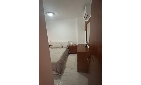 Reventa - Town House -
Torrevieja - Centro