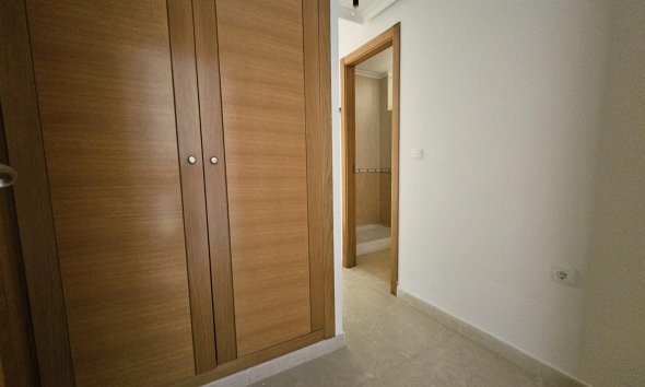 Resale - Apartment -
Torrevieja