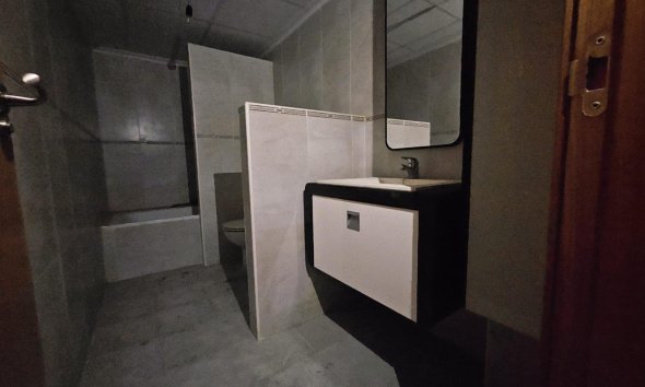 Resale - Apartment -
Torrevieja