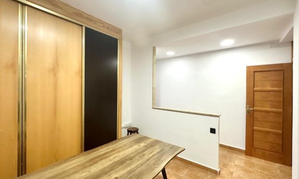 Revente - Apartment -
Torrevieja