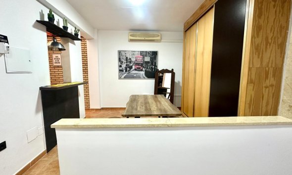 Revente - Apartment -
Torrevieja