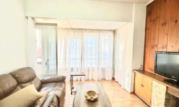 Revente - Apartment -
Torrevieja