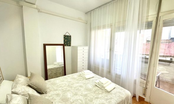 Revente - Apartment -
Torrevieja