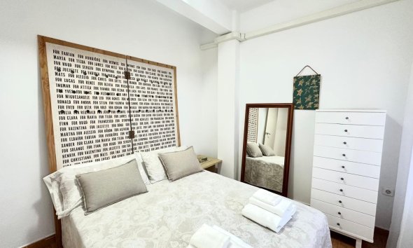 Revente - Apartment -
Torrevieja